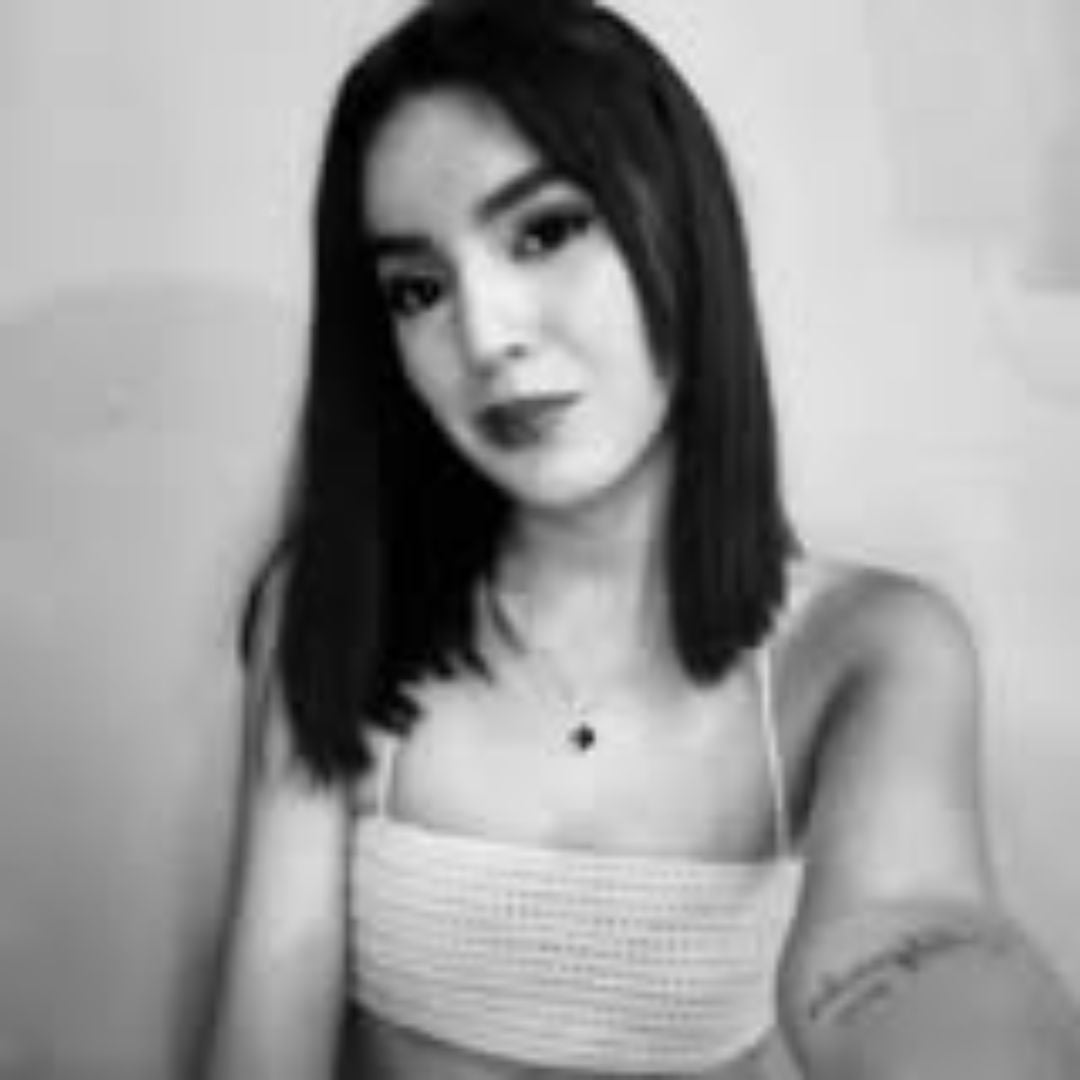 <strong>Camila F.</strong>